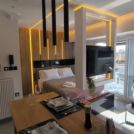 Larisa Absolute Suites, Sky View Smart Home Exterior foto